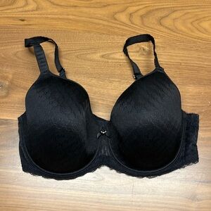 Chantelle Elegant Black Underwire Bra